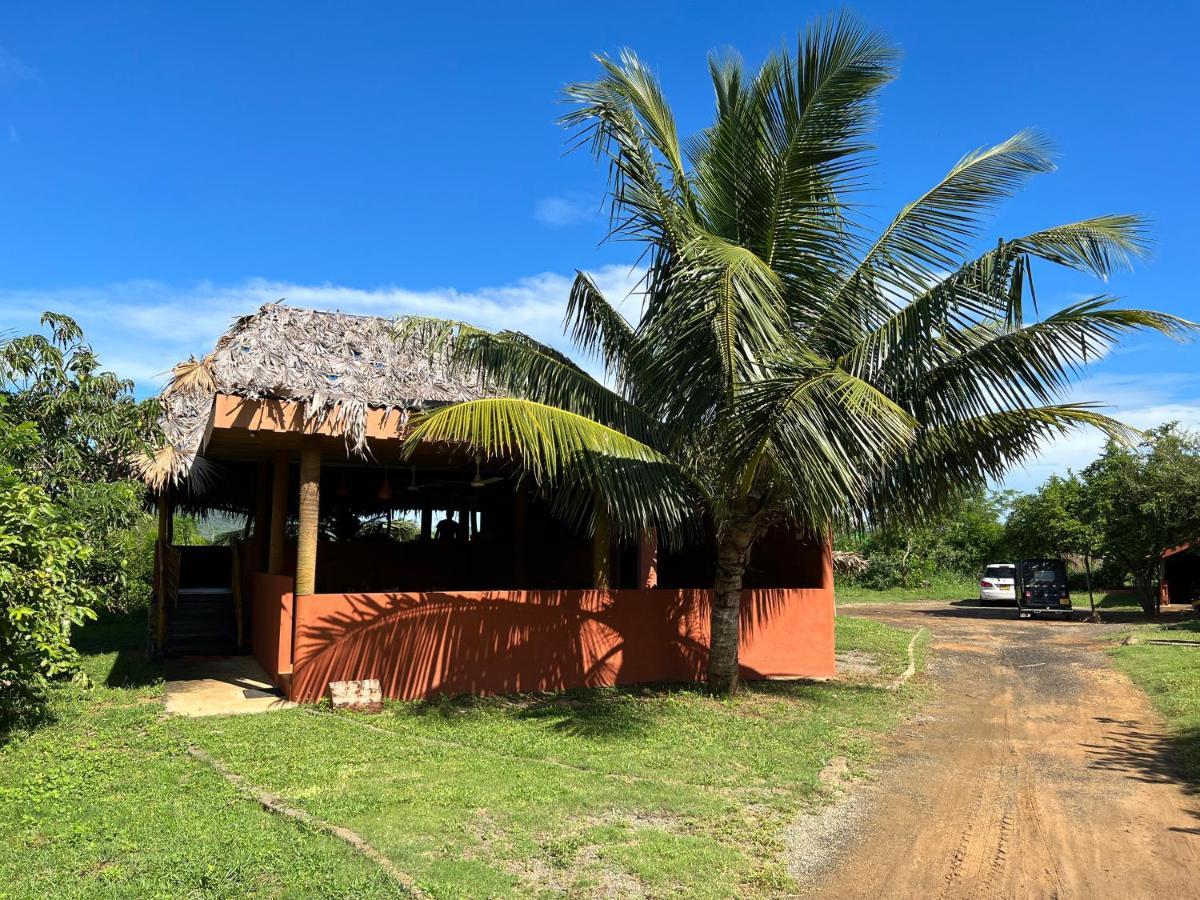 Yala Peace Cottages Tissamaharama Exterior foto